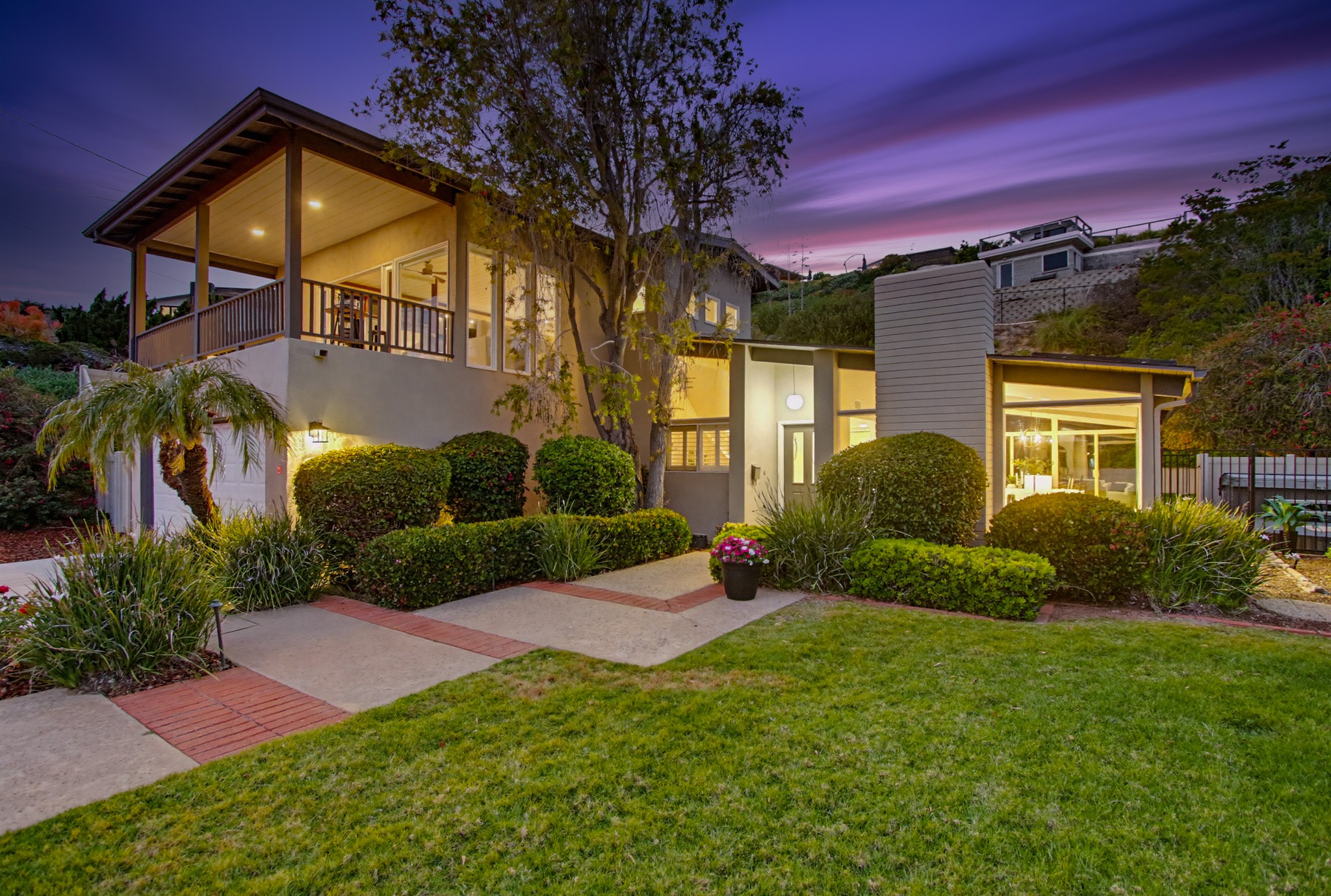 Virtual tour photo 4 of 78 for 5145 San Aquario Dr