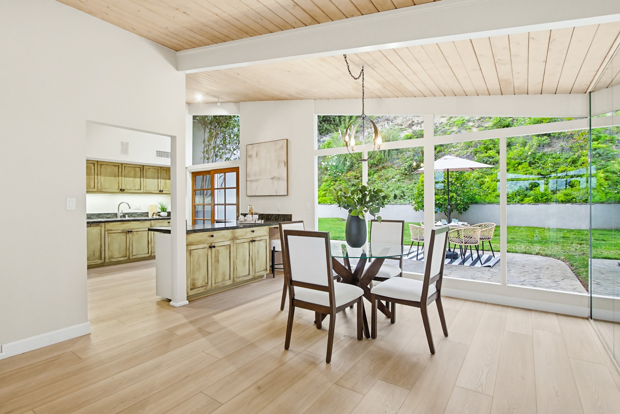 Virtual tour photo 21 of 78 for 5145 San Aquario Dr