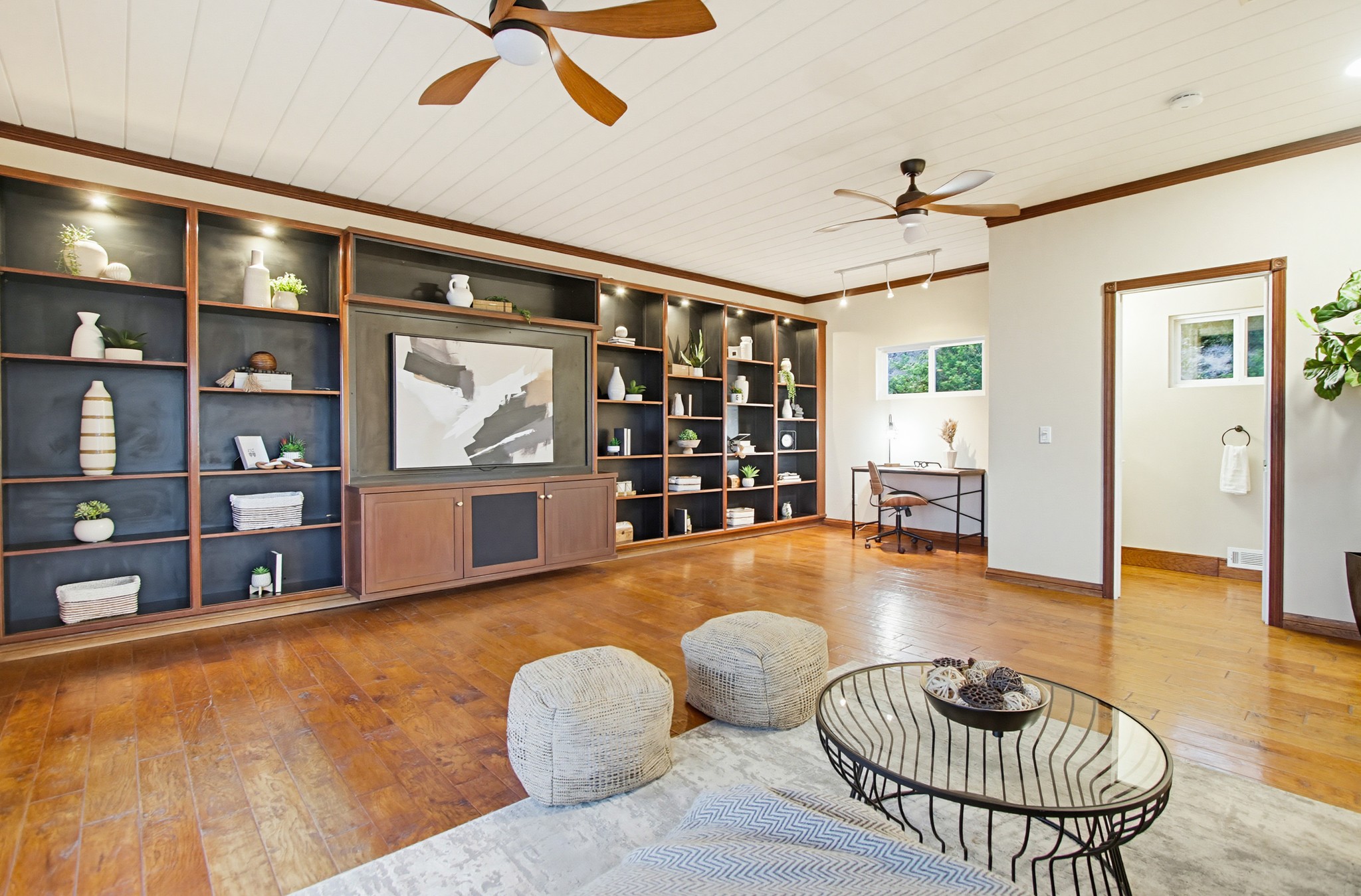 Virtual tour photo 34 of 78 for 5145 San Aquario Dr