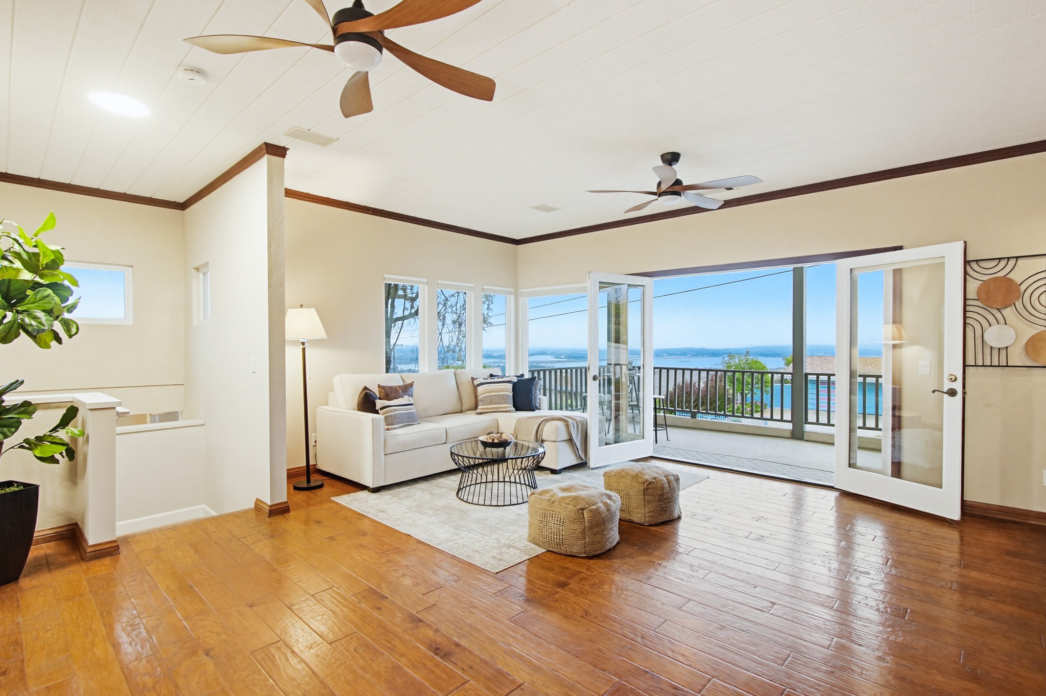 Virtual tour photo 36 of 78 for 5145 San Aquario Dr