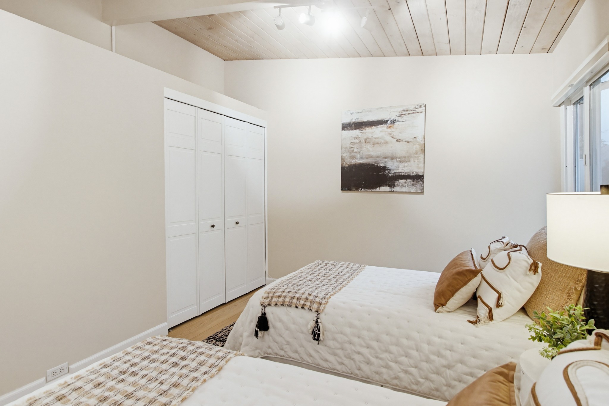 Virtual tour photo 57 of 78 for 5145 San Aquario Dr