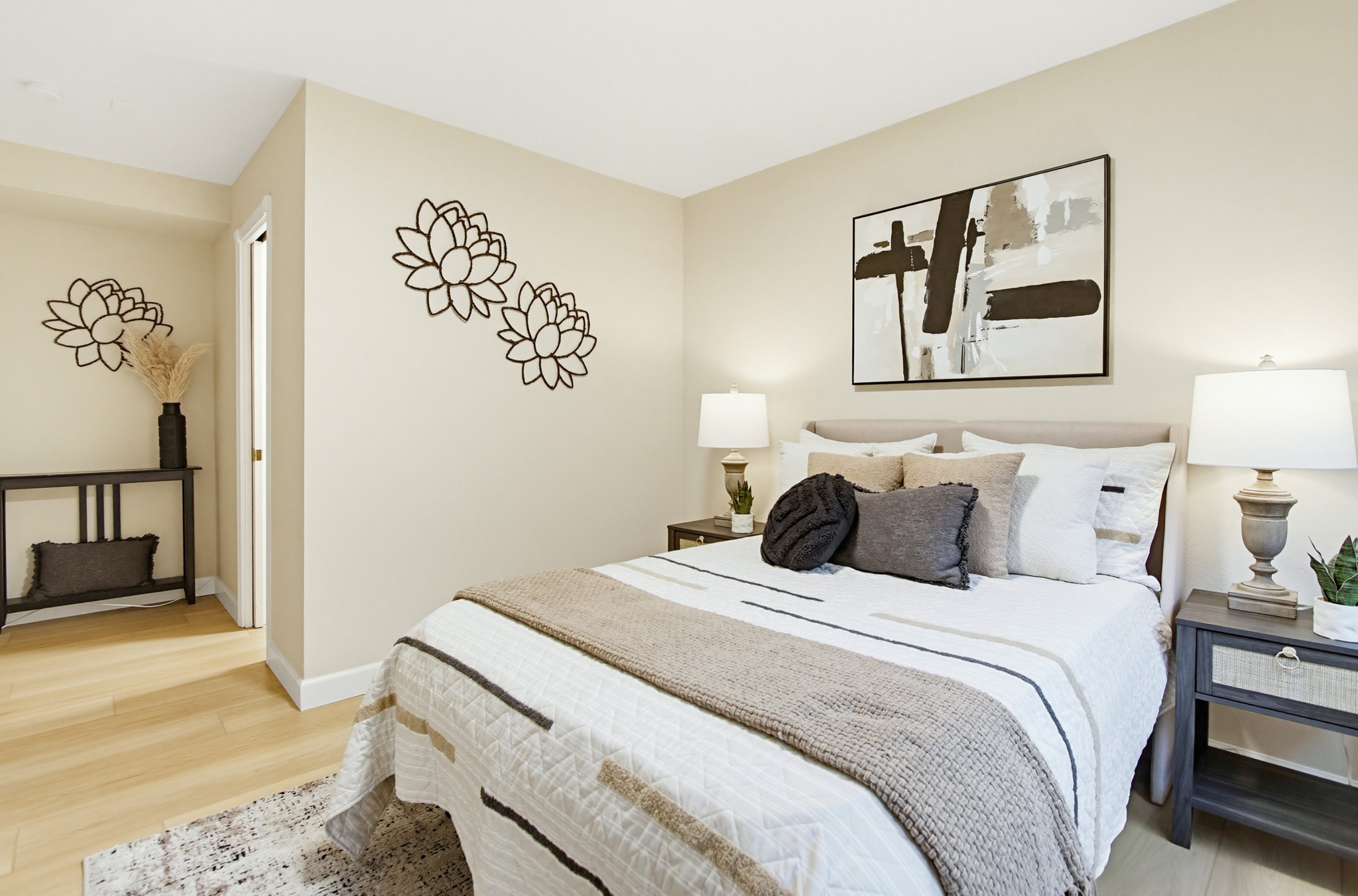Virtual tour photo 59 of 78 for 5145 San Aquario Dr