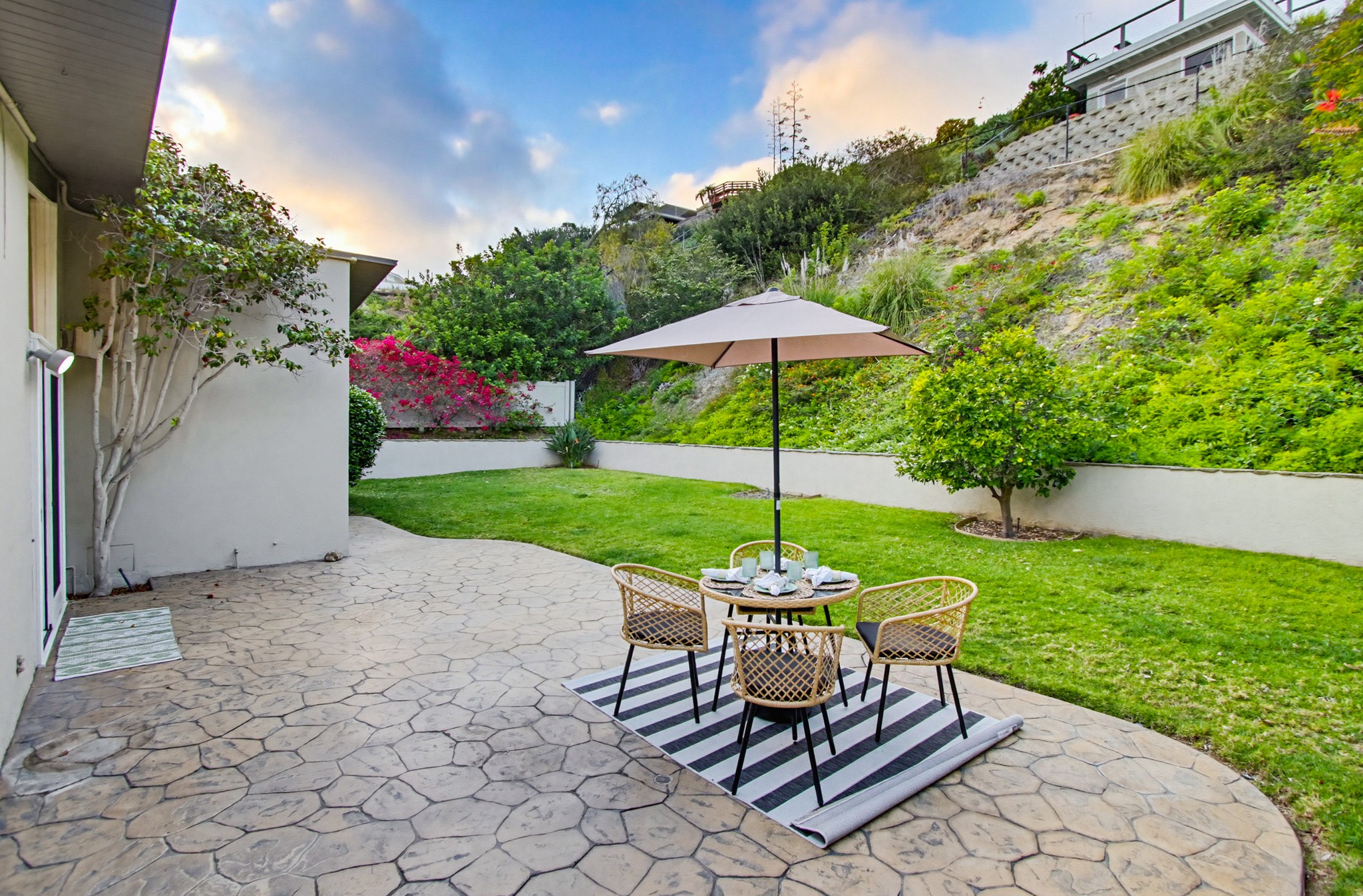 Virtual tour photo 77 of 78 for 5145 San Aquario Dr