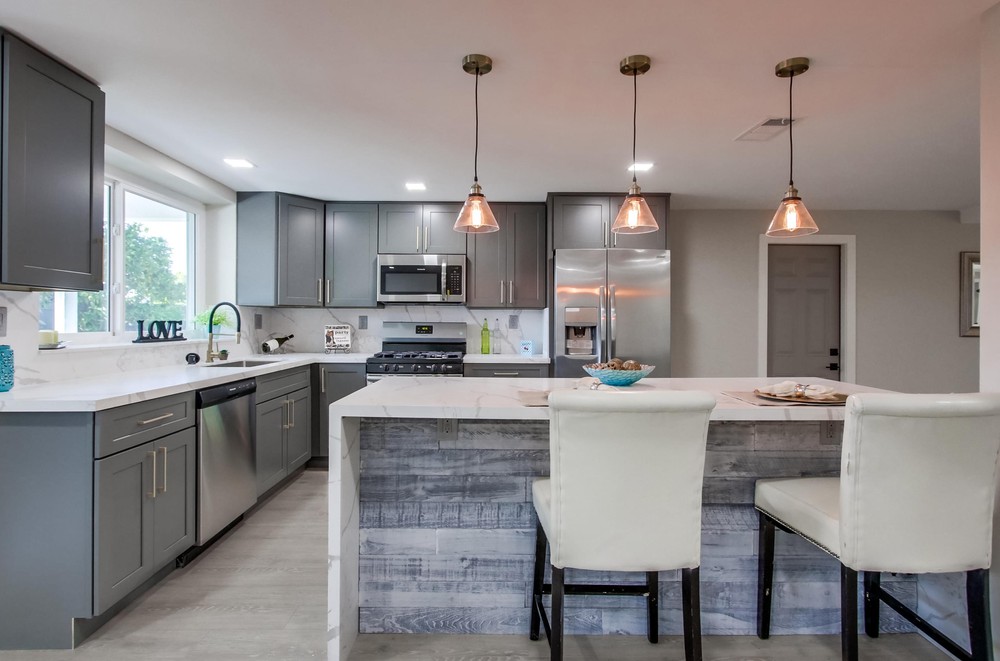 Virtual tour photo 15 of 42 for 5145 Winthrop St
