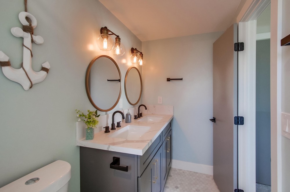 Virtual tour photo 26 of 42 for 5145 Winthrop St