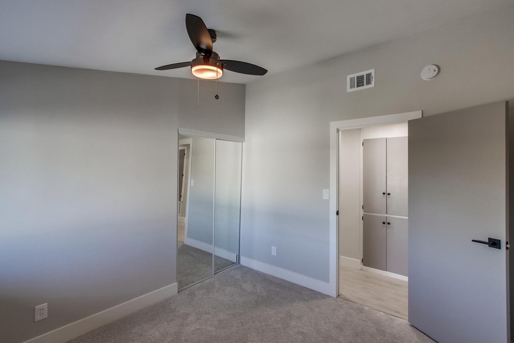 Virtual tour photo 30 of 42 for 5145 Winthrop St