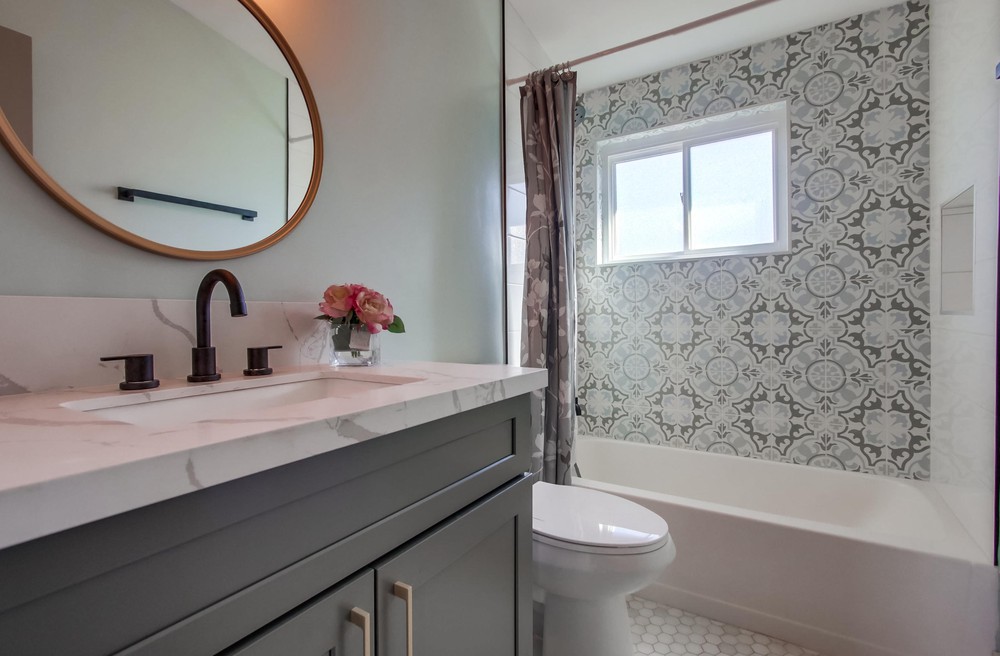 Virtual tour photo 34 of 42 for 5145 Winthrop St
