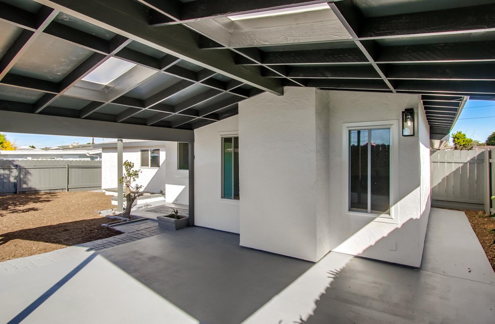 Virtual tour photo 36 of 42 for 5145 Winthrop St