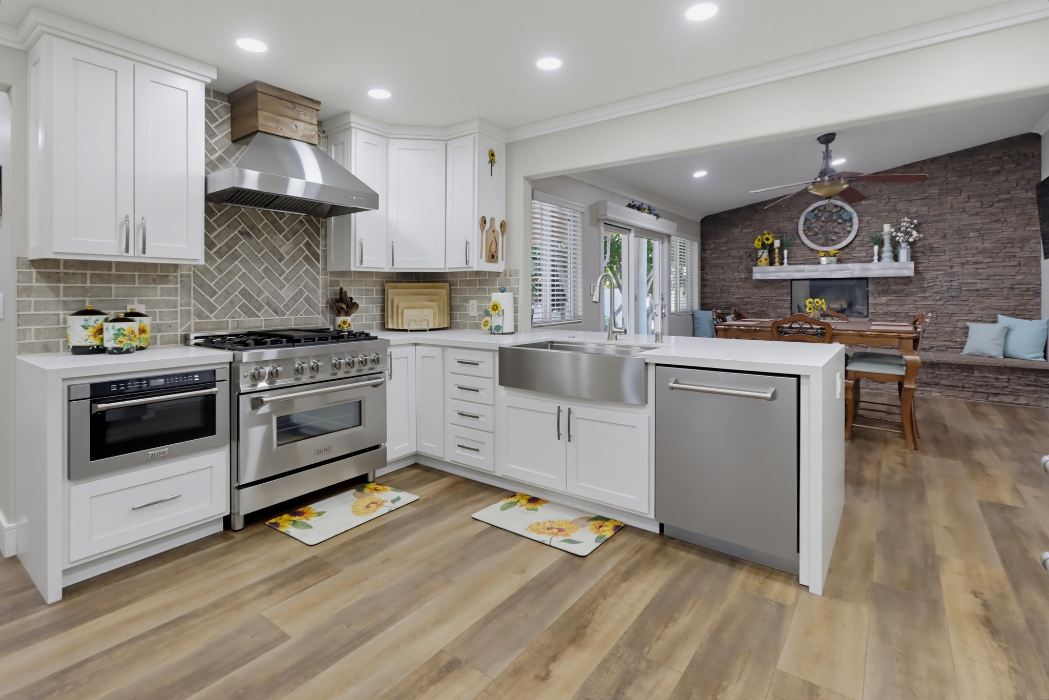 Virtual tour photo 18 of 78 for 5150 Harmony Ln
