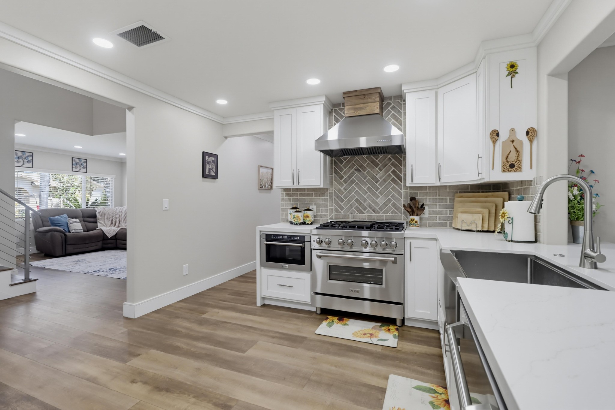 Virtual tour photo 20 of 78 for 5150 Harmony Ln