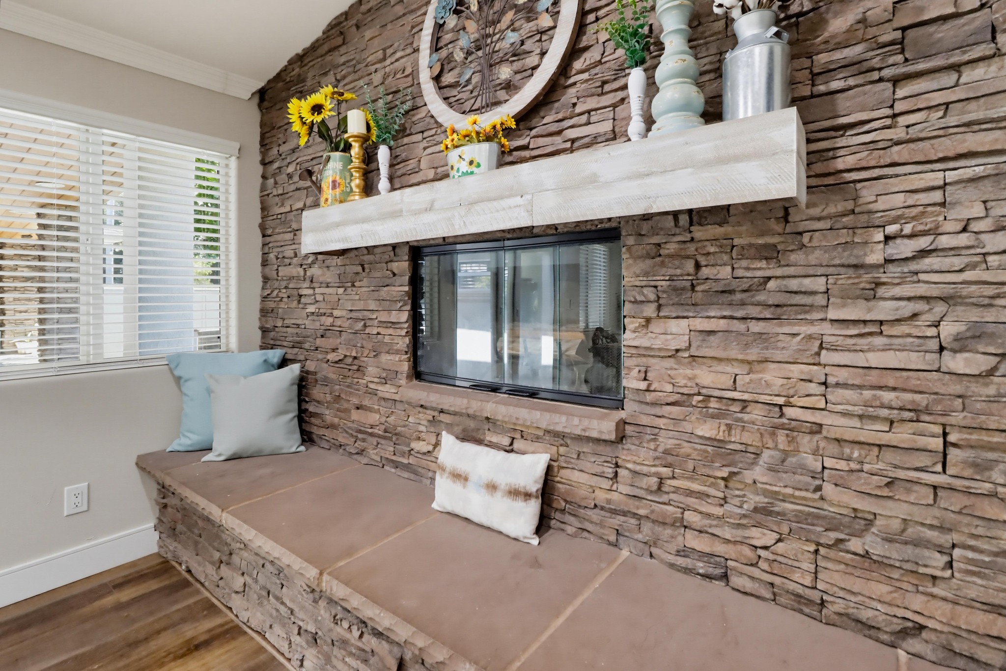 Virtual tour photo 26 of 78 for 5150 Harmony Ln