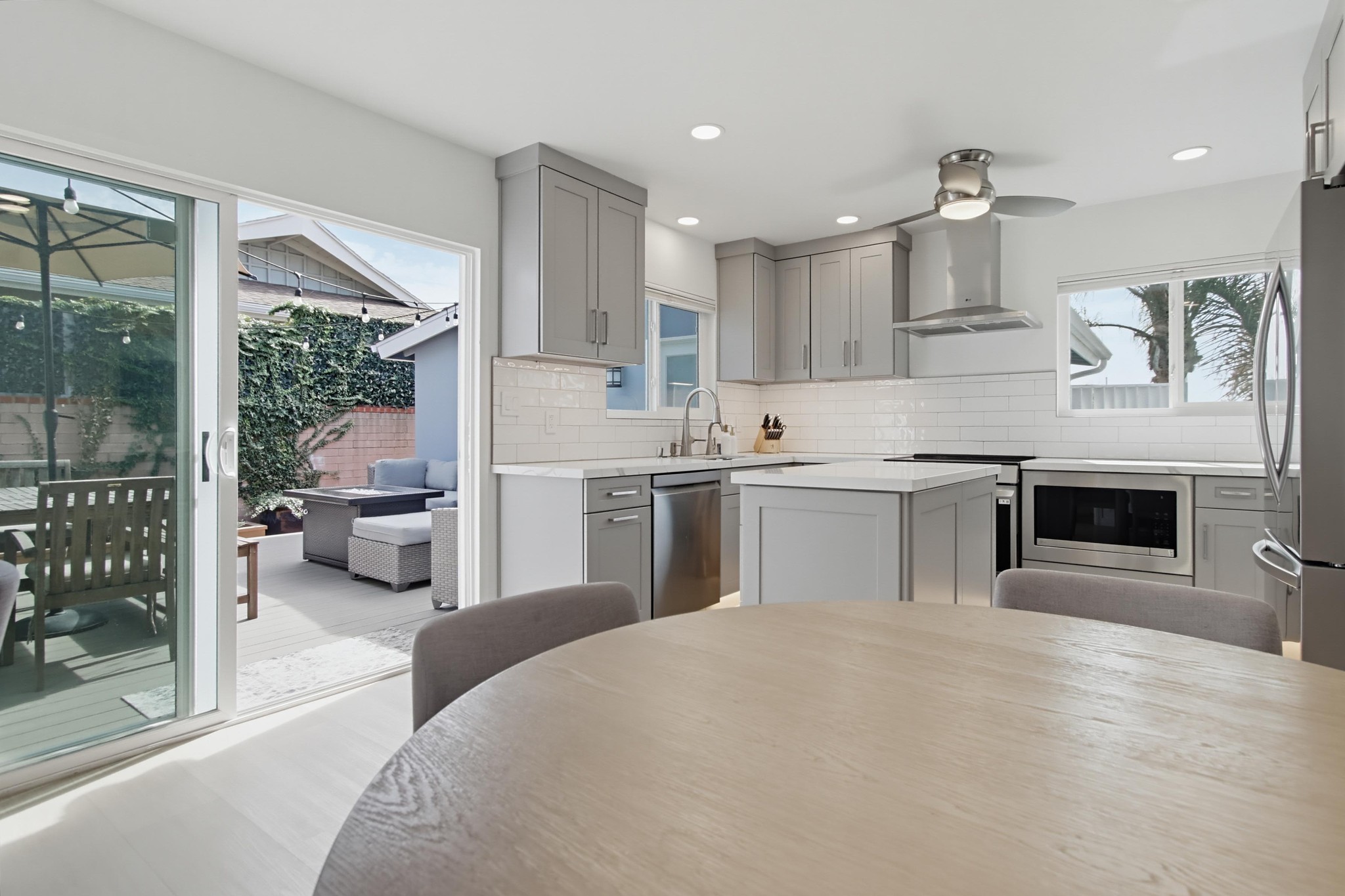 Virtual tour photo 16 of 99 for 5157 Foothill Blvd