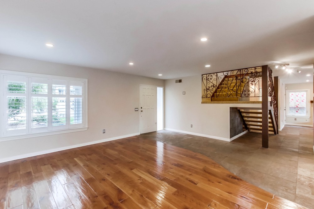 Virtual tour photo 10 of 50 for 5158 Biltmore St