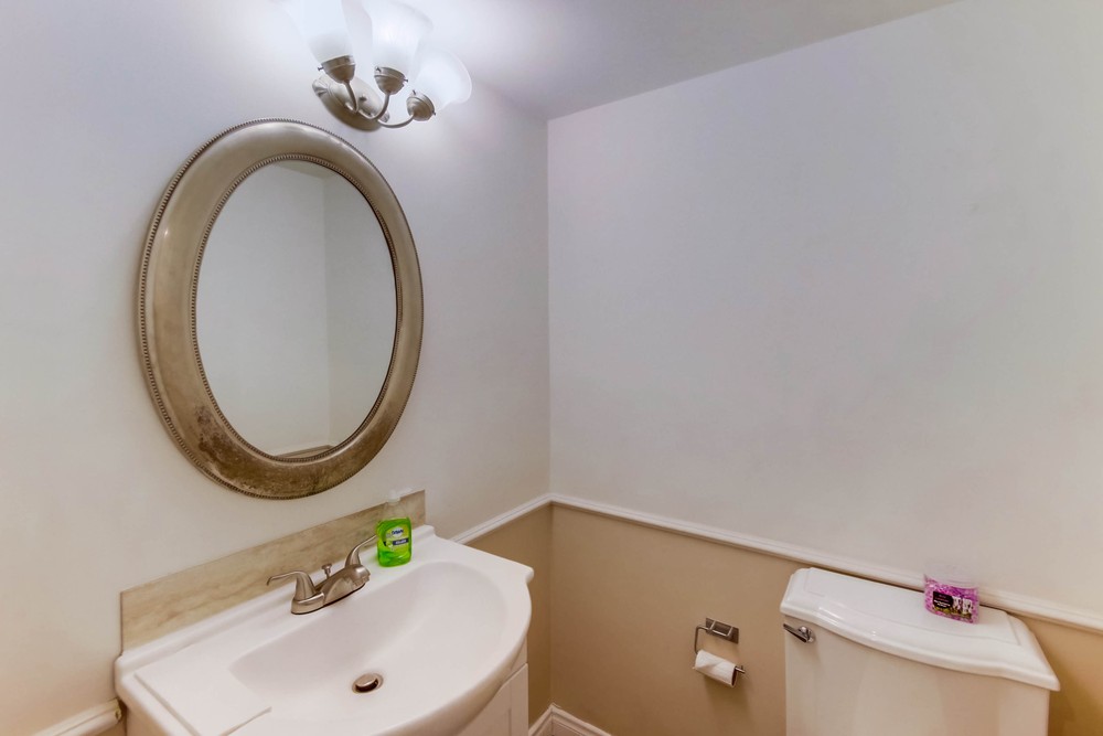 Virtual tour photo 23 of 50 for 5158 Biltmore St