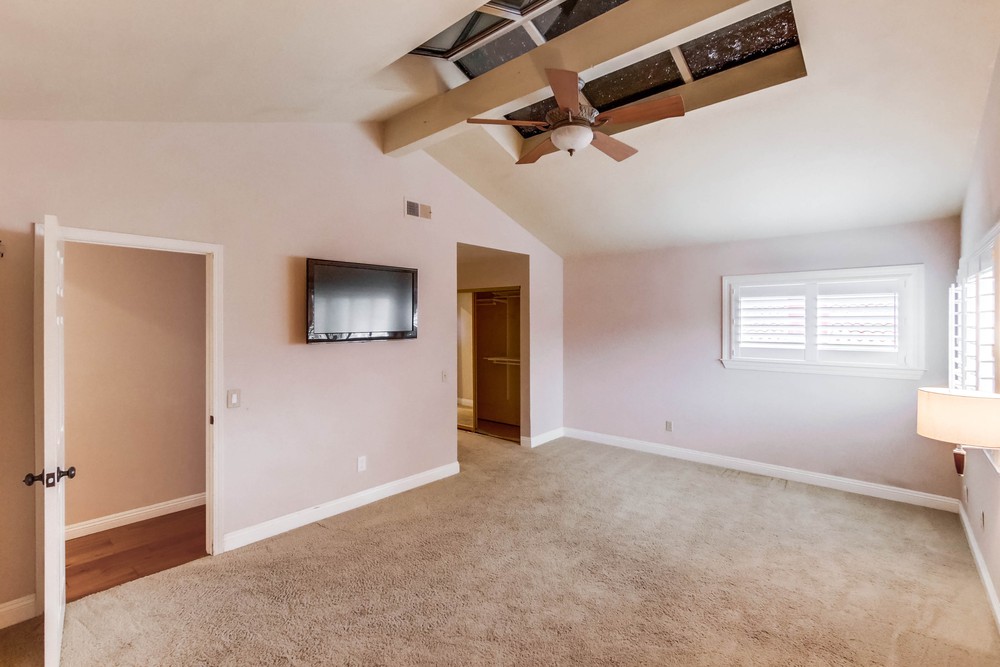 Virtual tour photo 27 of 50 for 5158 Biltmore St
