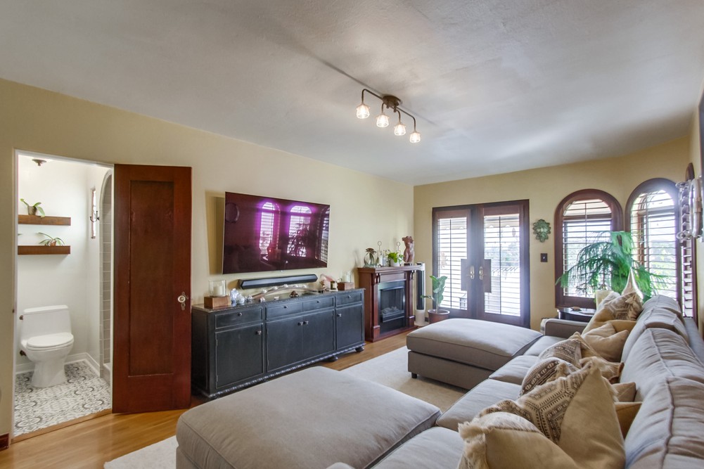 Virtual tour photo 44 of 65 for 5158 Hastings Rd