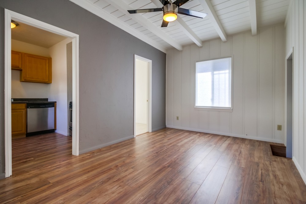 Virtual tour photo 14 of 27 for 5160 Bayard St #D