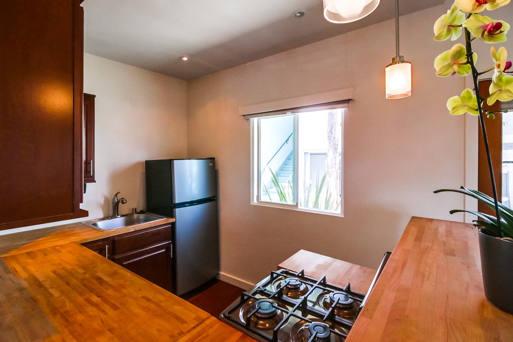 Virtual tour photo 13 of 16 for 5160 Bayard St