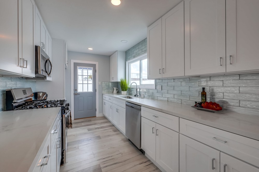 Virtual tour photo 15 of 31 for 5162 Bellvale Ave