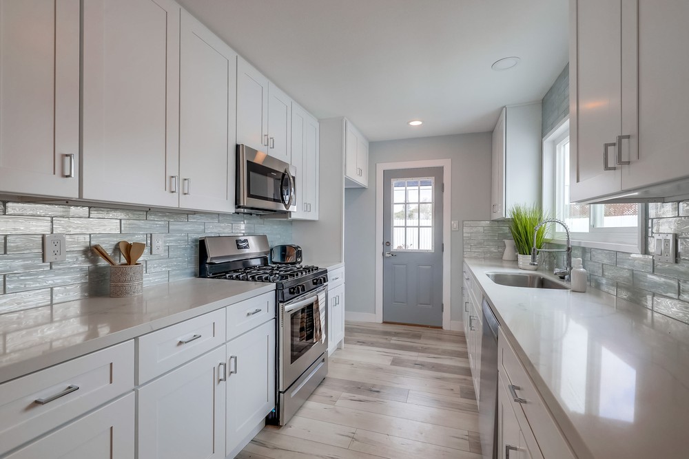 Virtual tour photo 16 of 31 for 5162 Bellvale Ave