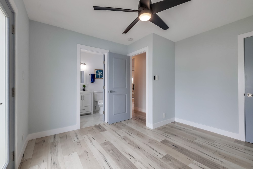 Virtual tour photo 20 of 31 for 5162 Bellvale Ave