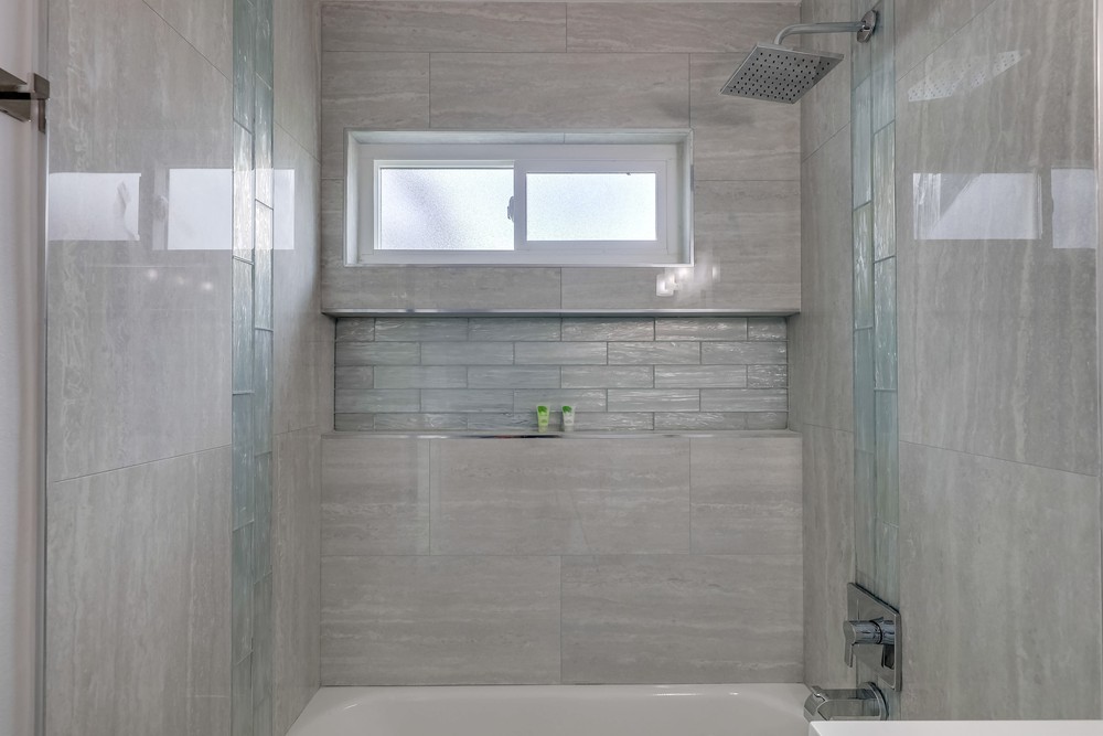 Virtual tour photo 22 of 31 for 5162 Bellvale Ave