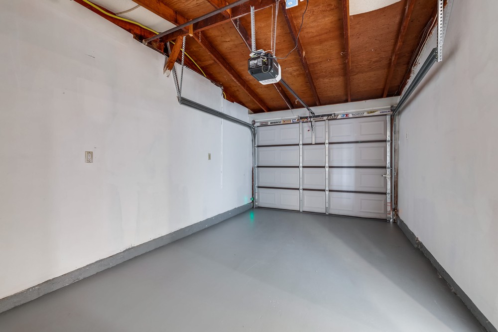 Virtual tour photo 28 of 31 for 5162 Bellvale Ave