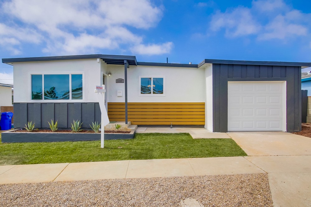 Virtual tour photo 3 of 51 for 5162 Caywood St