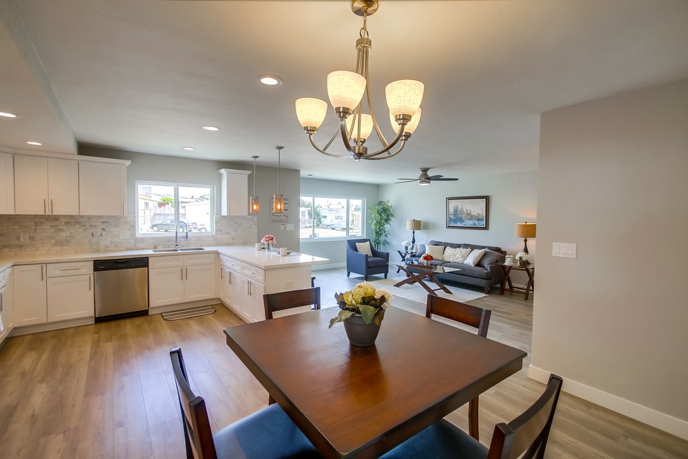 Virtual tour photo 14 of 51 for 5162 Caywood St