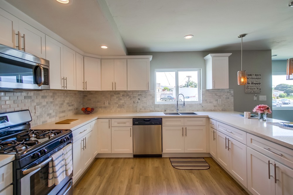 Virtual tour photo 19 of 51 for 5162 Caywood St