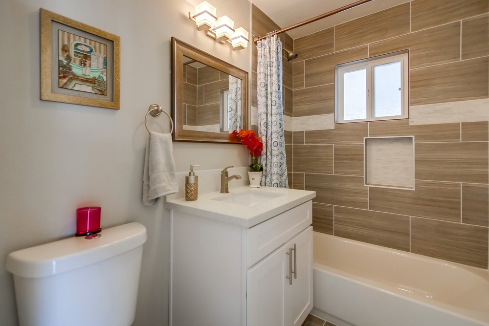 Virtual tour photo 22 of 51 for 5162 Caywood St