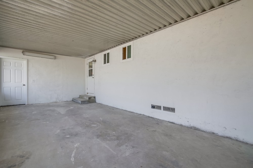 Virtual tour photo 39 of 51 for 5162 Caywood St