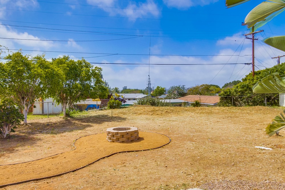 Virtual tour photo 47 of 51 for 5162 Caywood St