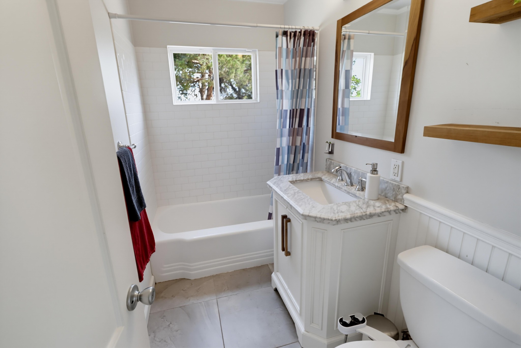 Virtual tour photo 29 of 44 for 5162 Pirotte Dr