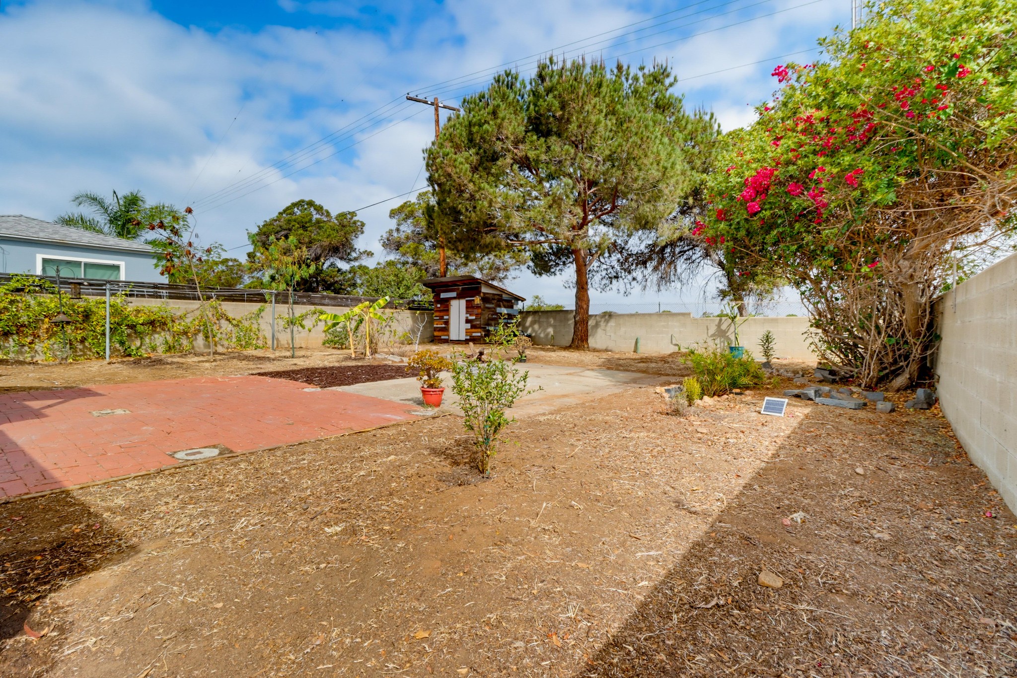 Virtual tour photo 33 of 44 for 5162 Pirotte Dr