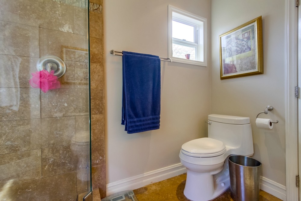 Virtual tour photo 25 of 49 for 5164 Conrad Ave
