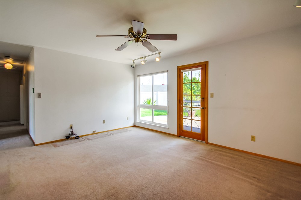 Virtual tour photo 11 of 53 for 5165 New Haven Rd