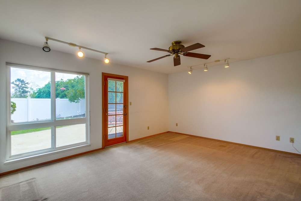 Virtual tour photo 12 of 53 for 5165 New Haven Rd