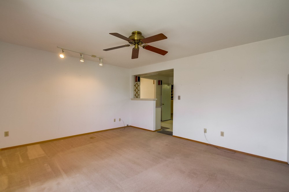 Virtual tour photo 13 of 53 for 5165 New Haven Rd