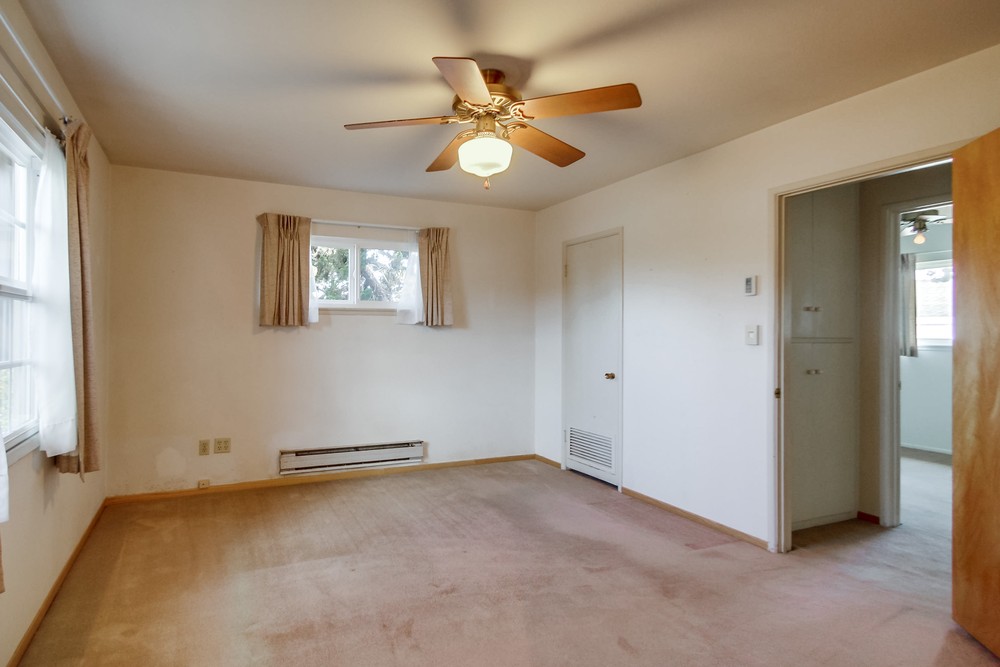 Virtual tour photo 31 of 53 for 5165 New Haven Rd