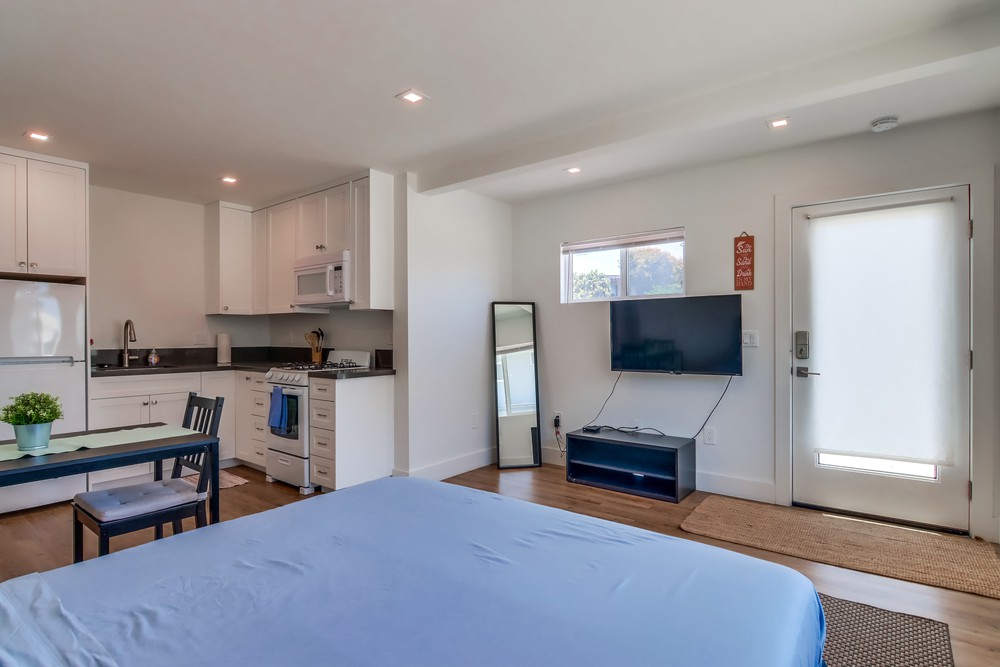 Virtual tour photo 6 of 34 for 5168 Brighton Ave