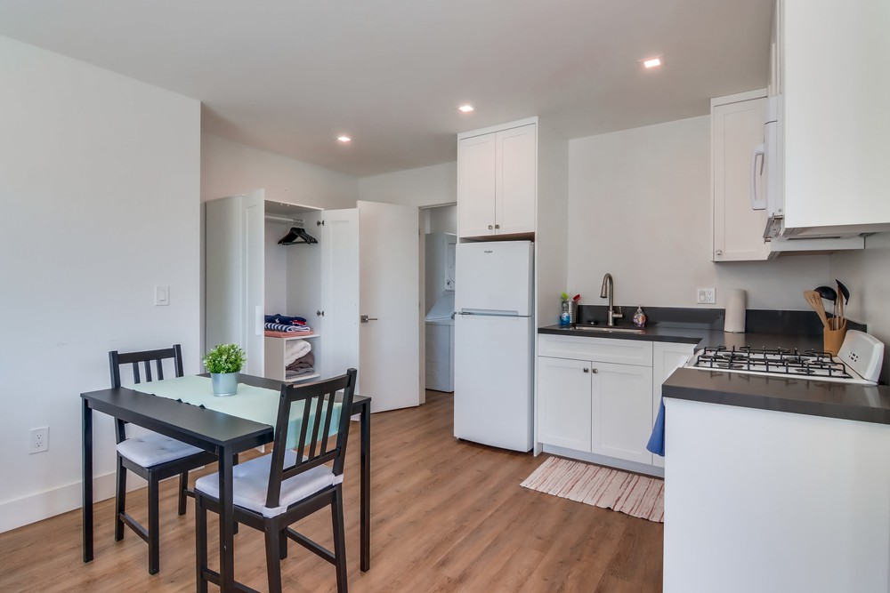 Virtual tour photo 9 of 34 for 5168 Brighton Ave