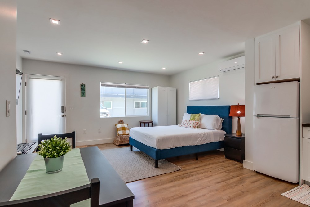 Virtual tour photo 22 of 34 for 5168 Brighton Ave