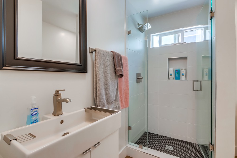 Virtual tour photo 31 of 34 for 5168 Brighton Ave