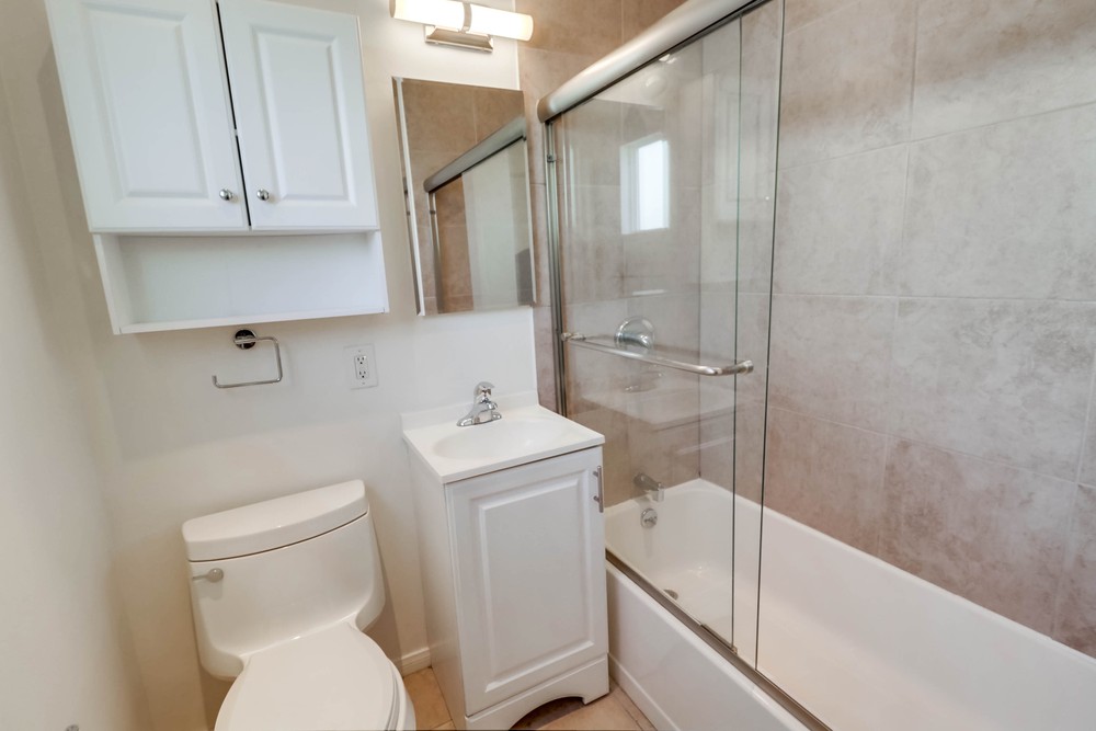 Virtual tour photo 17 of 16 for 5170 Bayard St #1