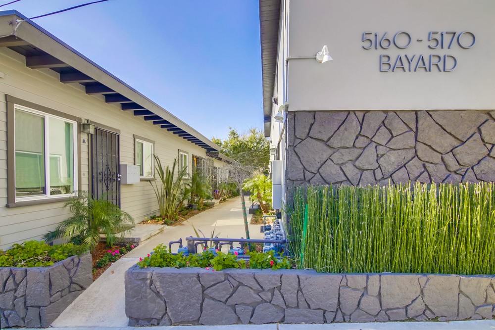 Virtual tour photo 1 of 27 for 5170 Bayard St #3