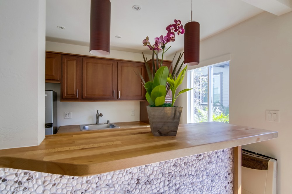 Virtual tour photo 15 of 27 for 5170 Bayard St #3