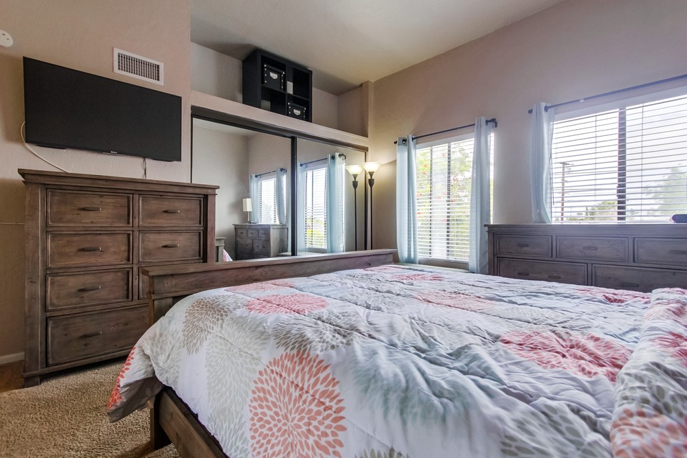 Virtual tour photo 15 of 25 for 5170 Clairemont Mesa Blvd #8