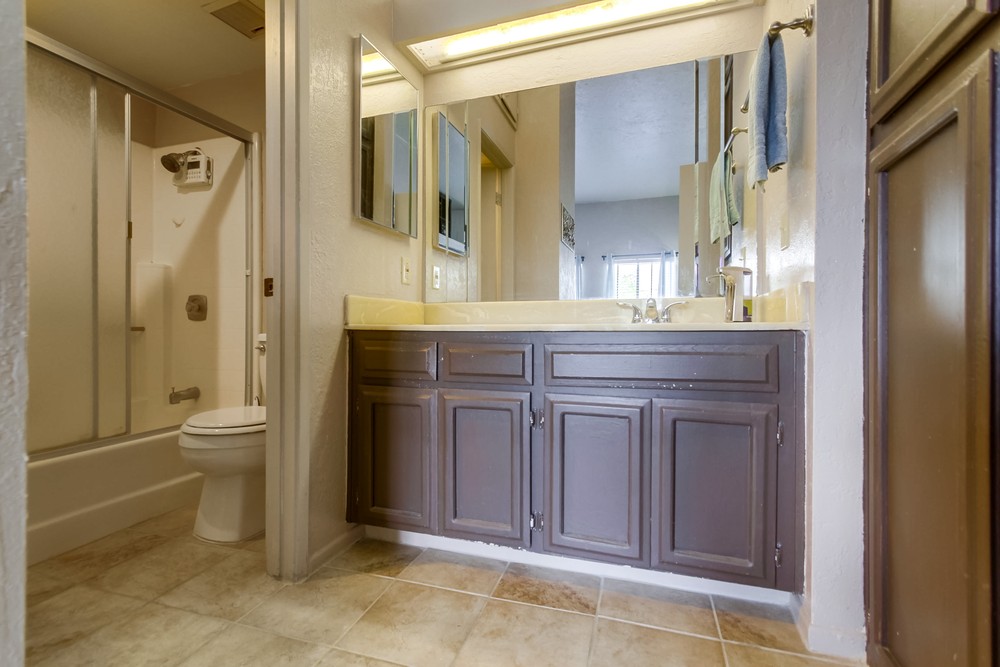 Virtual tour photo 18 of 25 for 5170 Clairemont Mesa Blvd #8