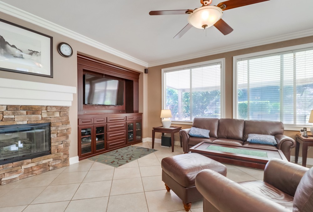 Virtual tour photo 8 of 40 for 5171 Mariner Dr